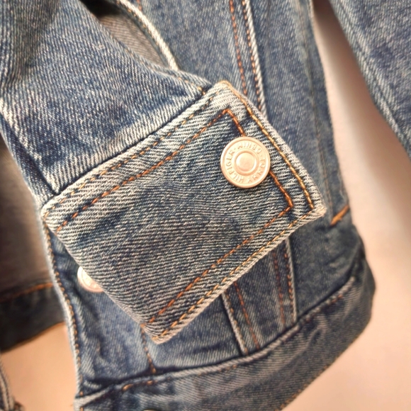 Tommy hilfiger jean jacket - Picture 3 of 3